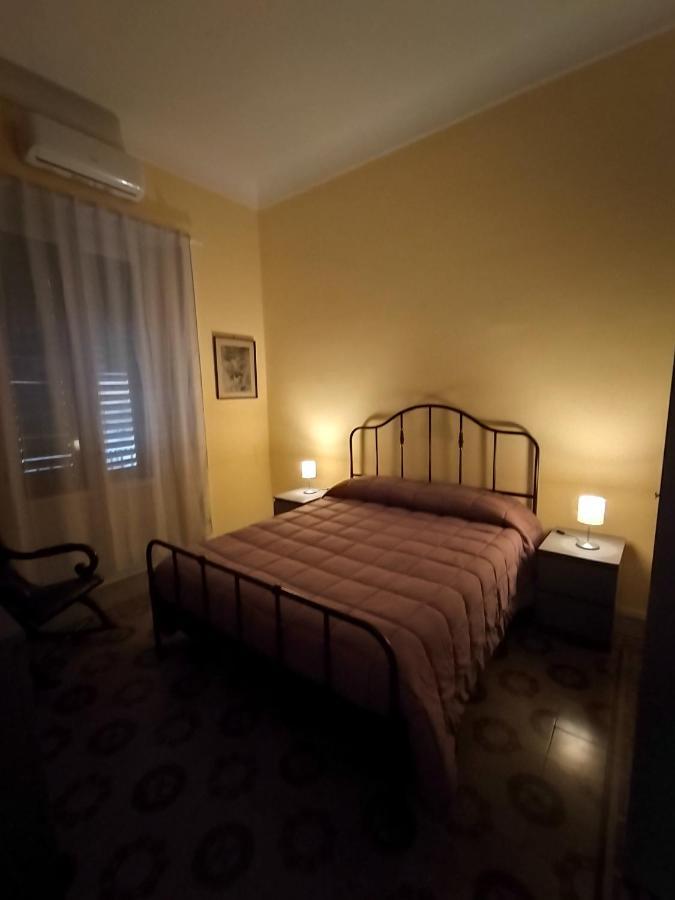 Start Living House Villa Taormina Exteriör bild